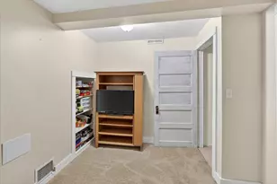 703 E Osterhout Ave, Portage, MI 49002 - Photo 42