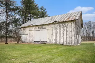 10241 Bair Lake St, Three Rivers, MI 49093 - Photo 12