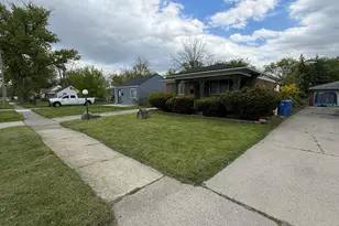 26703 Norfolk St, Inkster, MI 48141 - Photo 2