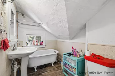 1093 W Southern Avenue, Muskegon, MI 49441 - Photo 22