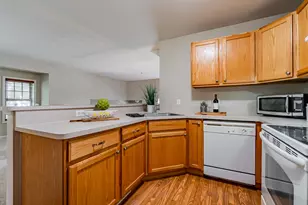 50147 Harding St, Canton, MI 48188 - Photo 12