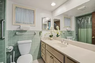 39511 Helena Ave, Sterling Heights, MI 48313 - Photo 16