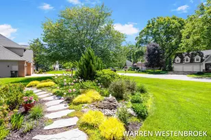 969 Meadow Ridge Dr, Holland, MI 49424 - Photo 74