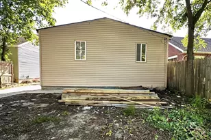 15364 S Freeland St, Detroit, MI 48227 - Photo 2
