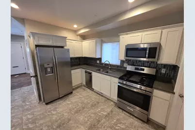 2493 Fischer Street, Detroit, MI 48214 - Photo 8