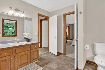 2467 Palm Dale Drive SW, Wyoming, MI 49418 - Photo 22