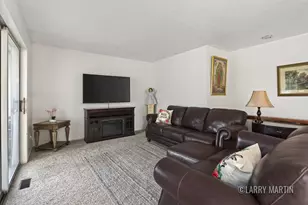 3288 Cambridge St SE, Grand Rapids, MI 49512 - Photo 6