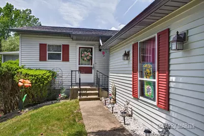3288 Cambridge Street SE #9, Grand Rapids, MI 49512 - Photo 2