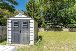 1297 Joslyn Rd, Muskegon, MI 49445 - Photo 4