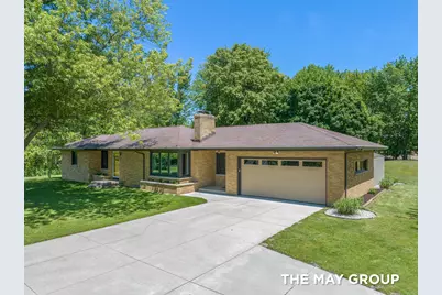 6590 Division Avenue NE, Comstock Park, MI 49321 - Photo 1