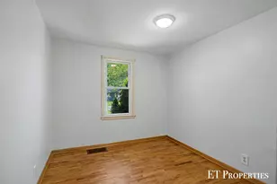 3739 Grape Ave NE, Grand Rapids, MI 49525 - Photo 16