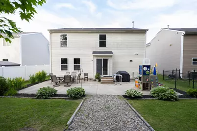 2717 Sycamore River Drive, Fowlerville, MI 48836 - Photo 20