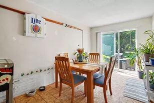 1124 Lakeview Dr, Portage, MI 49002 - Photo 14