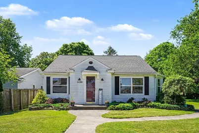 1124 Lakeview Drive, Portage, MI 49002 - Photo 6