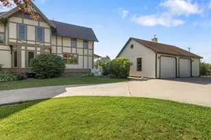 42304 W Red Arrow Hwy, Paw Paw, MI 49079 - Photo 6