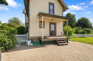 42304 W Red Arrow Hwy, Paw Paw, MI 49079 - Photo 8