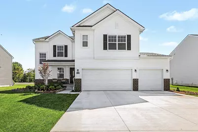54566 Heron Circle, Chesterfield, MI 48047 - Photo 2