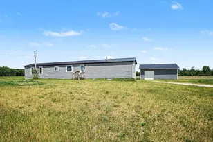 4545 Bush Rd, Saint Louis, MI 48880 - Photo 2