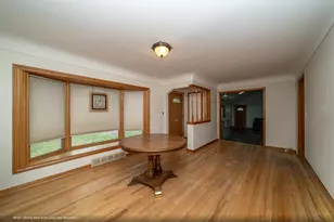 14521 Merriman Rd, Livonia, MI 48154 - Photo 6