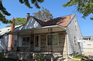 21004 Syracuse Ave, Warren, MI 48091 - Photo 2
