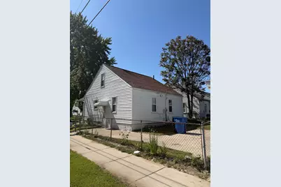 21004 Syracuse Avenue, Warren, MI 48091 - Photo 4
