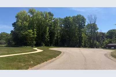 6306 Applewood Acres Drive NE, Comstock Park, MI 49321 - Photo 1