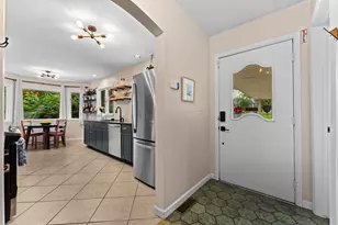 1870 Stratford Rd, Ypsilanti, MI 48197 - Photo 8