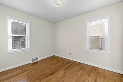 530 Mill Street, Lincoln Park, MI 48146 - Photo 12