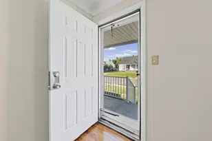 530 Mill St, Lincoln Park, MI 48146 - Photo 4