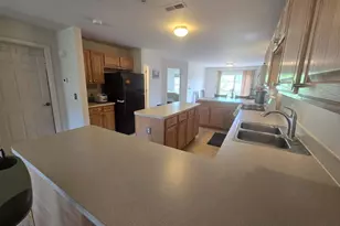 1141 Freesia Ct, Ann Arbor, MI 48105 - Photo 10