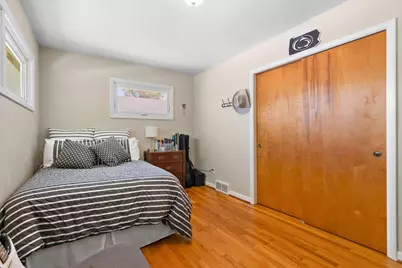 1559 Glastonbury Road, Ann Arbor, MI 48103 - Photo 16