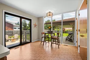 1559 Glastonbury Rd, Ann Arbor, MI 48103 - Photo 32