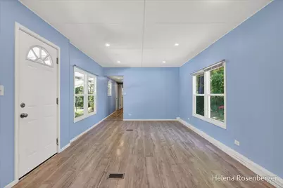 10604 Peachtree Street, Plainwell, MI 49080 - Photo 2