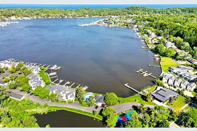 987 Lake Street #35, Saugatuck, MI 49453 - Photo 2
