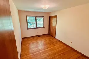 1909 Perkins Ave NE, Grand Rapids, MI 49505 - Photo 18
