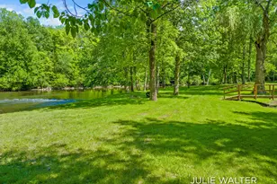 7166 Thornapple River Dr SE, Caledonia, MI 49316 - Photo 4