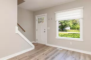515 Wallace Ave, Kalamazoo, MI 49048 - Photo 4