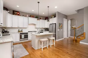 8061 Pine Ridge Ct, Northville, MI 48168 - Photo 26