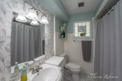 921 Burke Avenue NE, Grand Rapids, MI 49503 - Photo 12