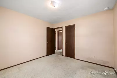 1901 Rowland Avenue SE, Kentwood, MI 49546 - Photo 16