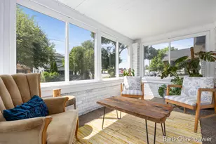 1606 Francis Ave SE, Grand Rapids, MI 49507 - Photo 2