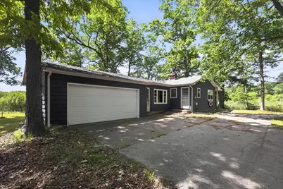 5770 W US Highway 12, Buchanan, MI 49107 - Photo 2