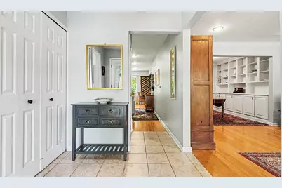 959 Greenhills Drive, Ann Arbor, MI 48105 - Photo 6