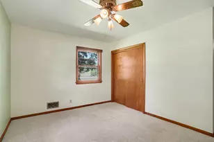 208 Cypress Ave, Holland, MI 49423 - Photo 8