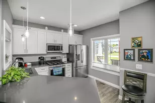 135 Lexington Pointe Dr, Niles, MI 49120 - Photo 12