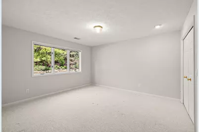 1925 Hidden Oak Court SE, Grand Rapids, MI 49546 - Photo 28