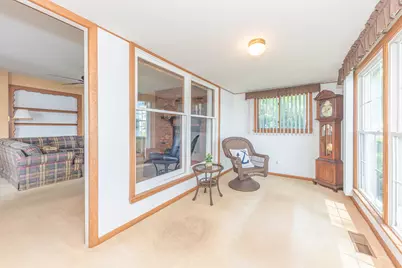 9547 Crestline Drive, Pinckney, MI 48169 - Photo 28