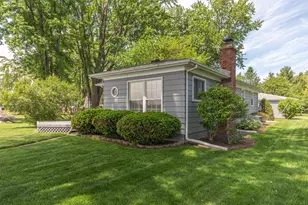 9547 Crestline Dr, Pinckney, MI 48169 - Photo 6