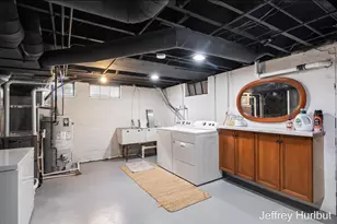 1430 Johnston St SE, Grand Rapids, MI 49507 - Photo 24