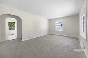 885 Oak Ave, Muskegon, MI 49442 - Photo 6